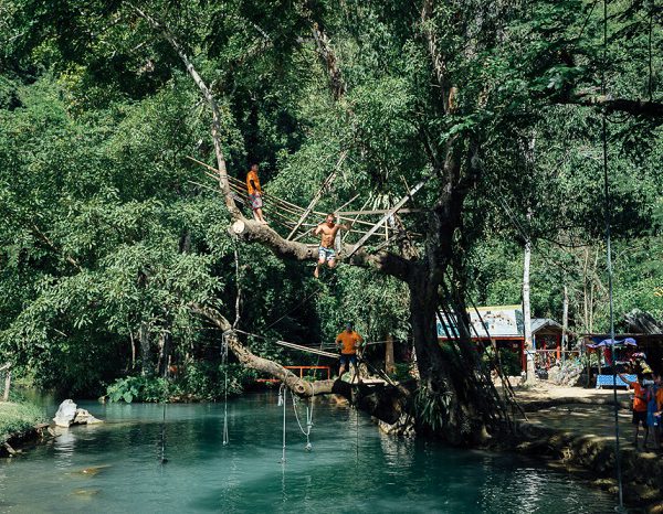 Đầm Blue Lagoon