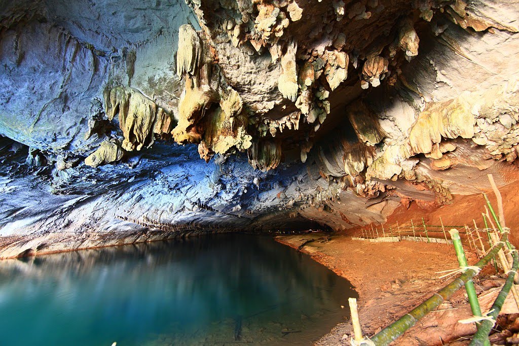 Động Tham Kong Lo